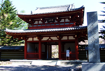 蓼科山聖光寺